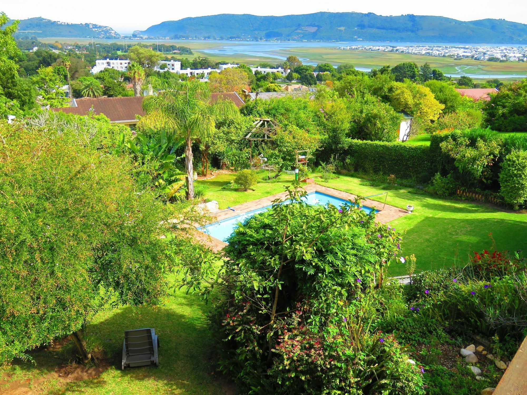 Footprints Of Knysna Apartment Exterior photo